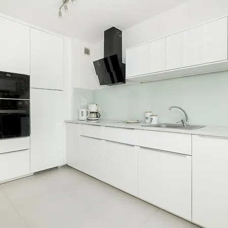 Apartamenty Latarnia Morska - Sun Seasons 24 Apartment Kolobrzeg