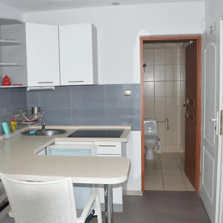 Super Apartament